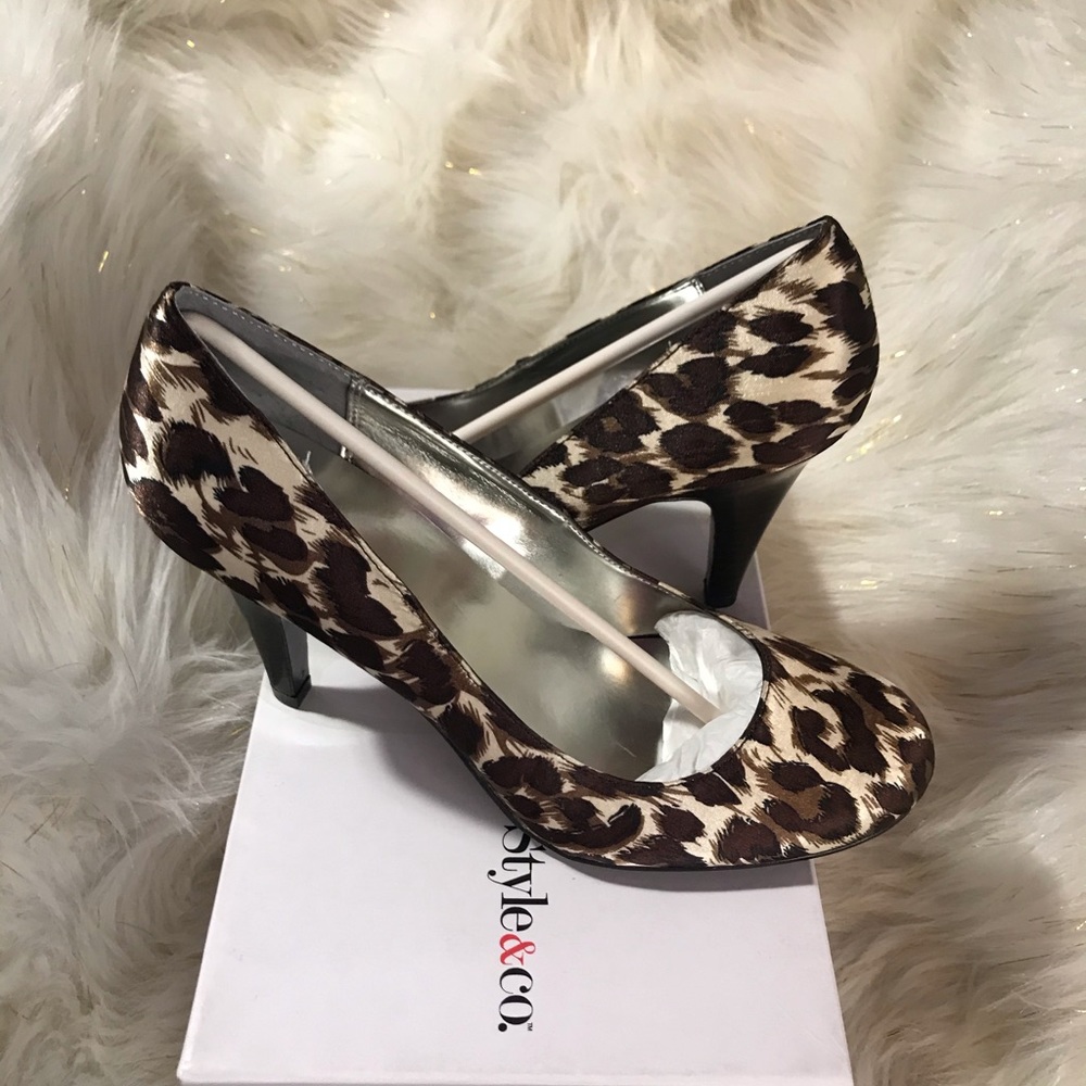 Cheetah Print Heels - Size 8 1/2